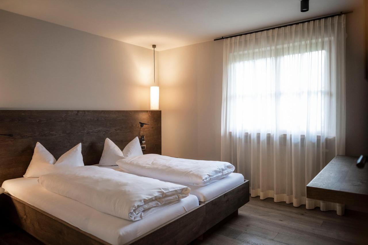 Post Alpina - Family Mountain Chalets San Candido Eksteriør bilde