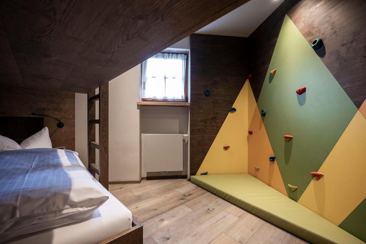 Post Alpina - Family Mountain Chalets San Candido Eksteriør bilde