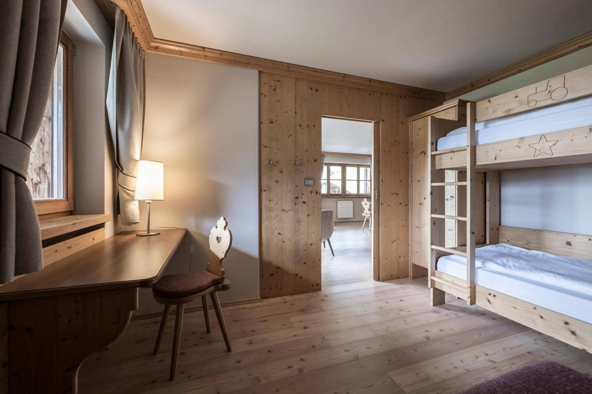 Post Alpina - Family Mountain Chalets San Candido Rom bilde