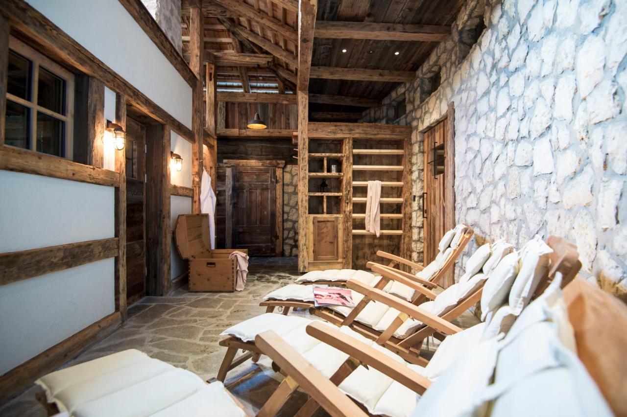 Post Alpina - Family Mountain Chalets San Candido Eksteriør bilde