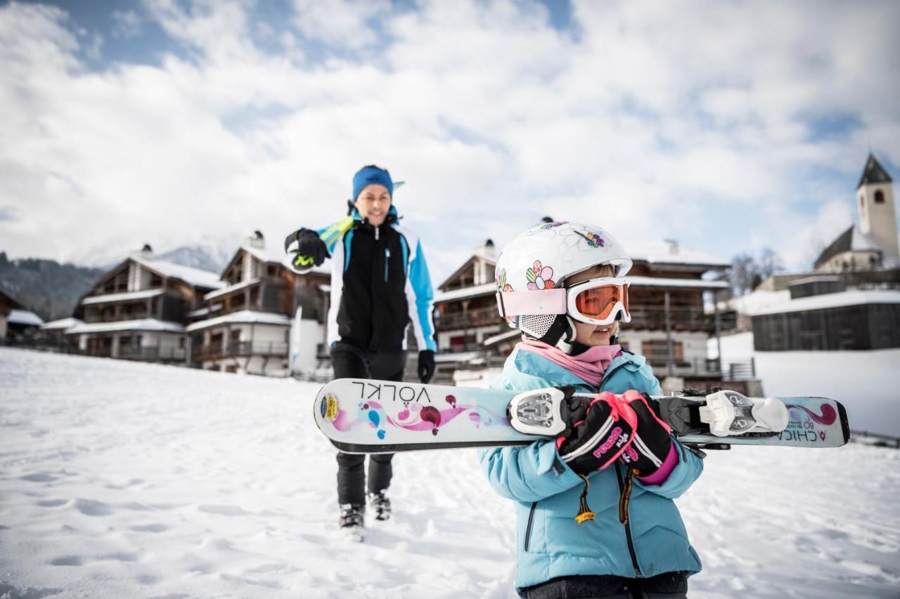Post Alpina - Family Mountain Chalets San Candido Eksteriør bilde